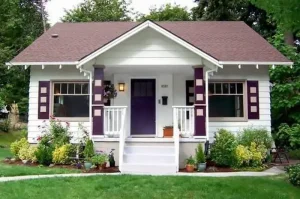cat rumah kayu warna ungu